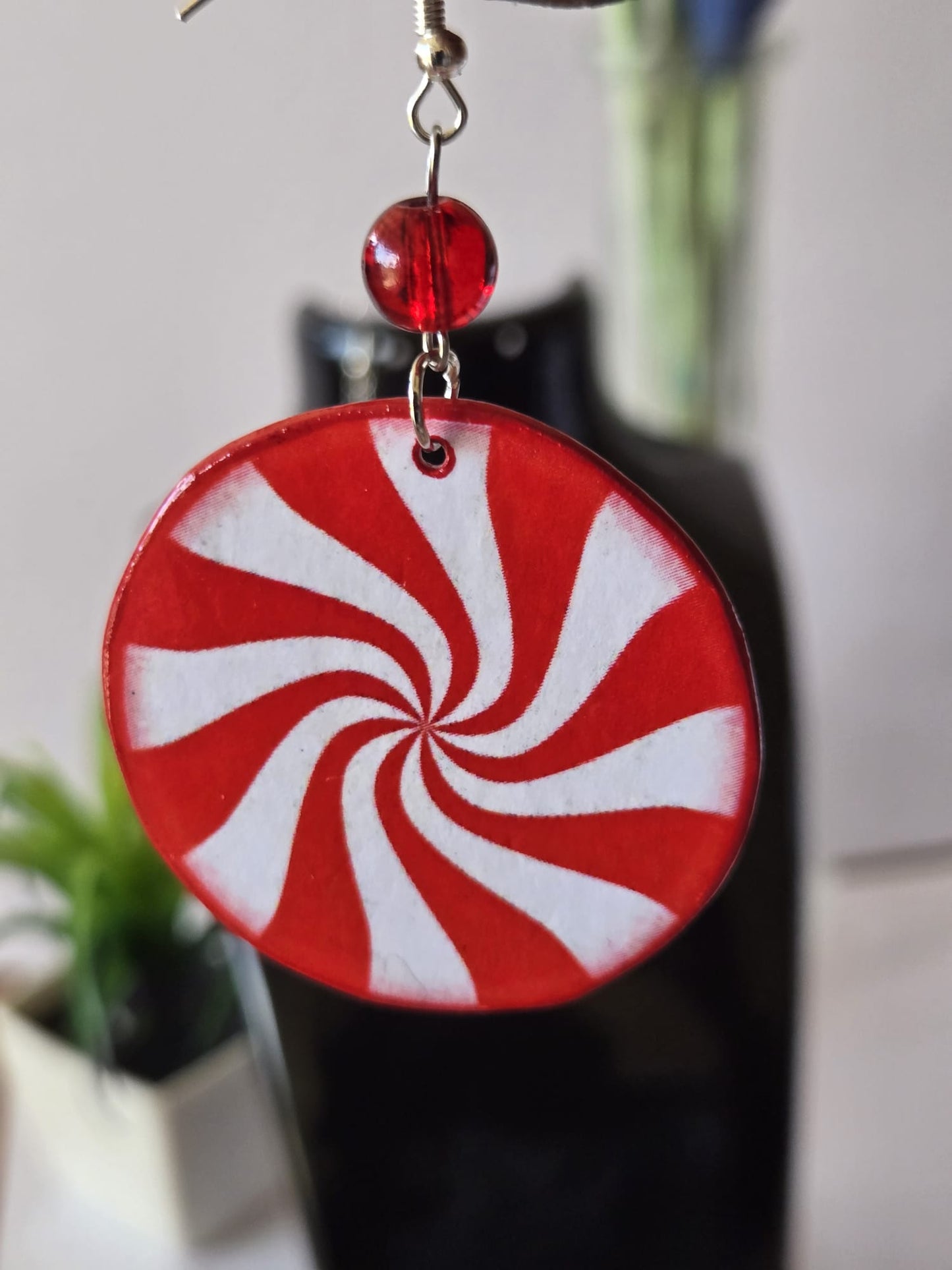 Candy Cane Swirl Earrings – Christmas Paper Jewelry