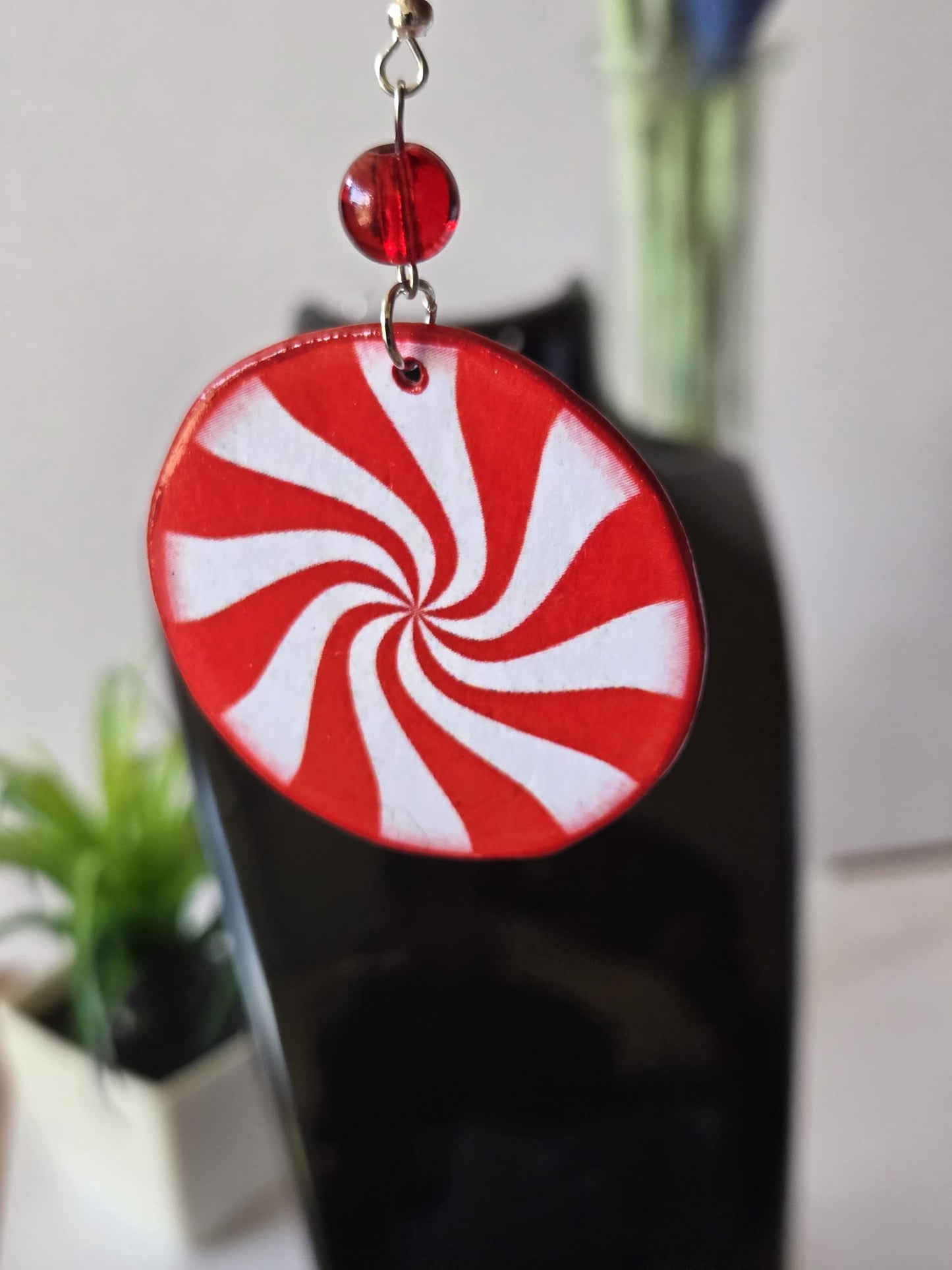 Candy Cane Swirl Earrings – Christmas Paper Jewelry